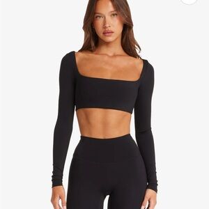 Crop shop boutique, black freedom scoop long sleeve crop